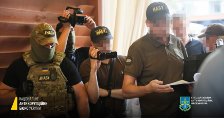 Deputy Minister requested USD 500,000 bribe to rescue mining equipment in Donbas (PHOTOS)